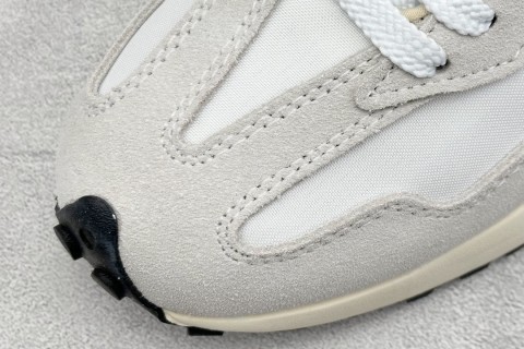 New Balance 327 view 7