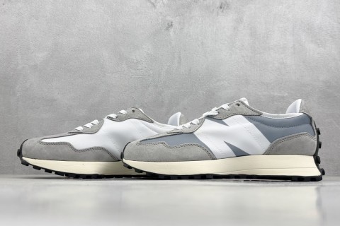 New Balance 327 view 5