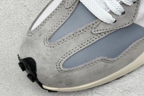 New Balance 327 view 7