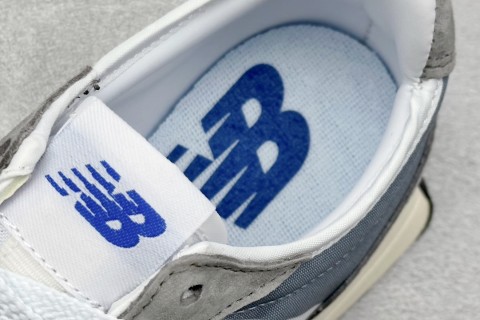 New Balance 327 view 8