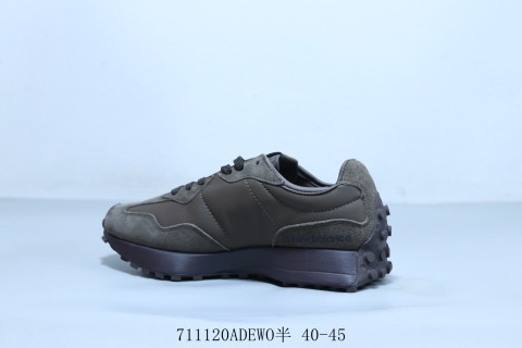 New Balance 327 view 2
