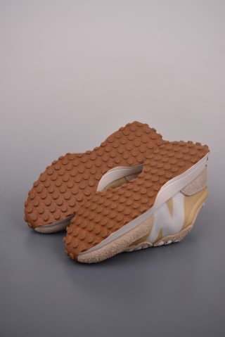 New Balance 327 view 3