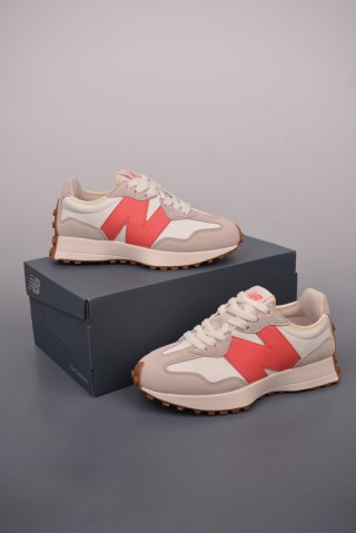 New Balance 327 view 5