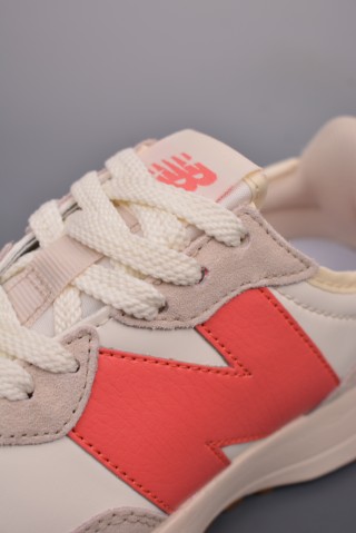 New Balance 327 view 7