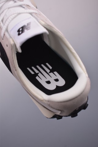 New Balance 327 view 9