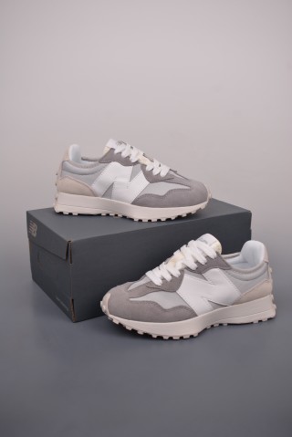 New Balance 327 view 5
