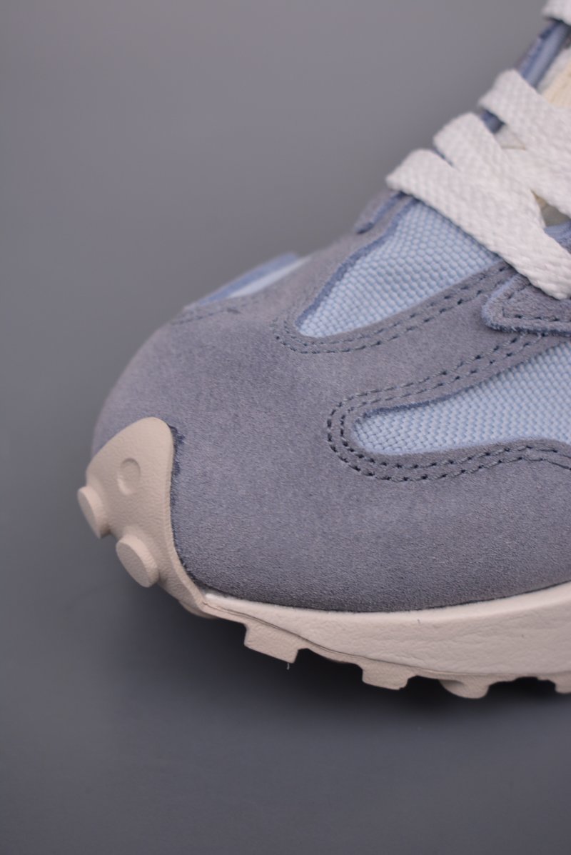 New Balance 327 view