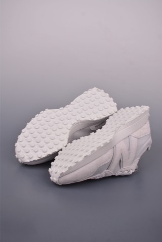 New Balance 327 view 3