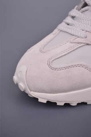 New Balance 327 view 6