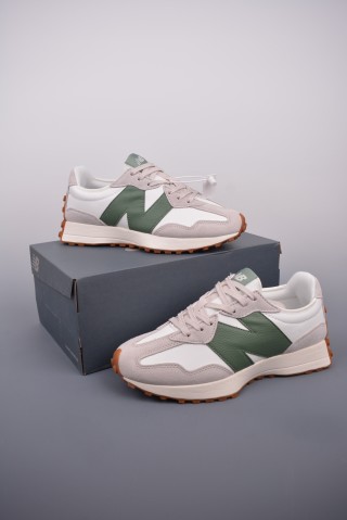 New Balance 327 view 5