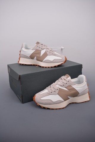 New Balance 327 view 5