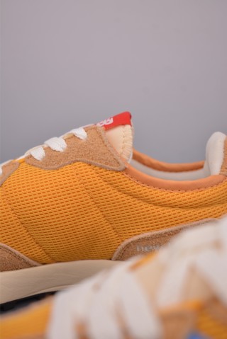 New Balance 327 view 8