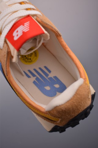 New Balance 327 view 9