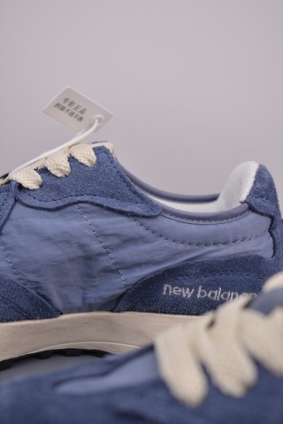 New Balance 327 view 8