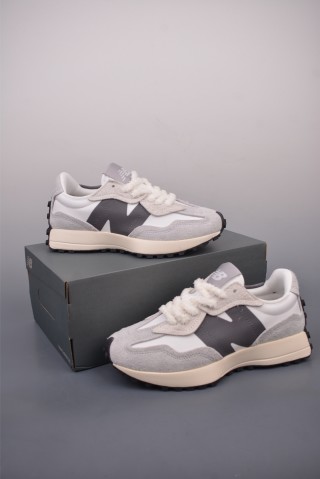 New Balance 327 view 5