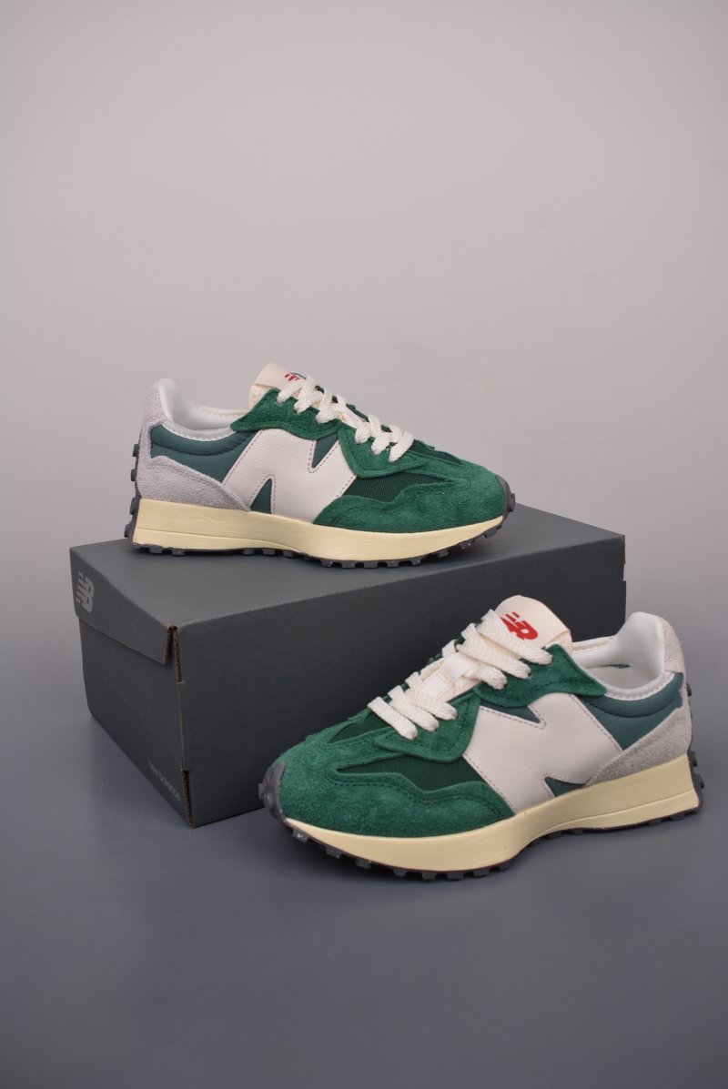 New Balance 327 view