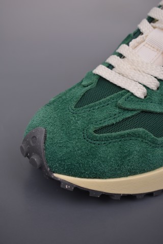 New Balance 327 view 6