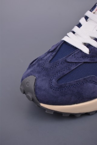 New Balance 327 view 6