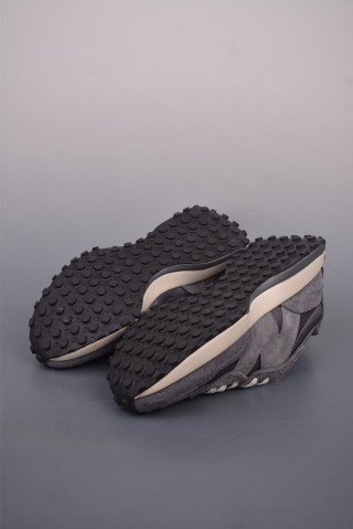 New Balance 327 view 3