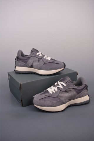 New Balance 327 view 5