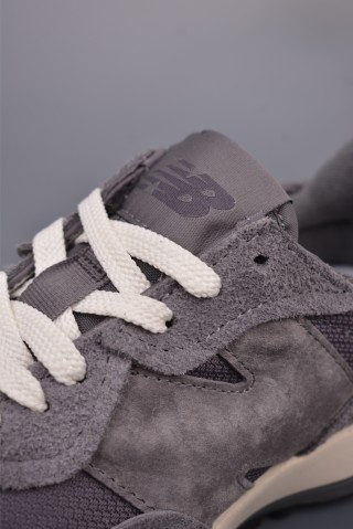 New Balance 327 view 7