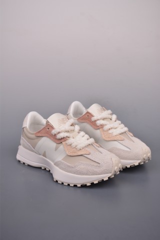 New Balance 327 view 1