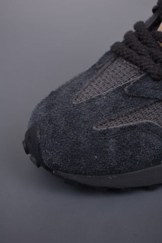 New Balance 327 view 6