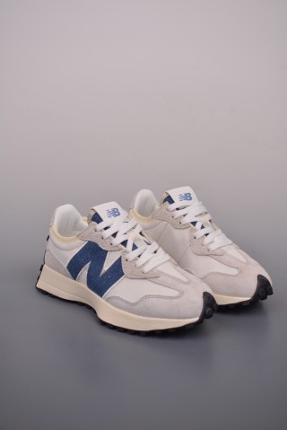 New Balance 327 view 1