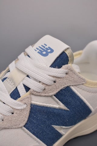 New Balance 327 view 7