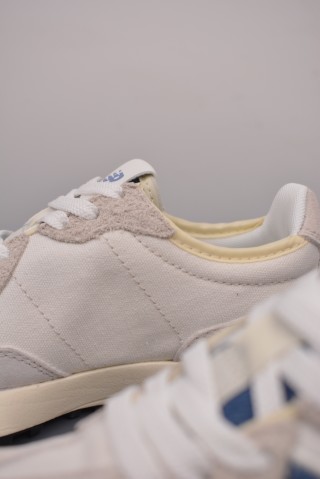 New Balance 327 view 8