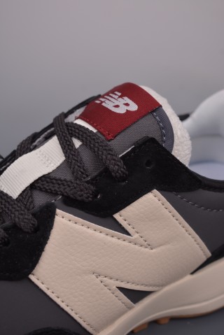 New Balance 327 view 7
