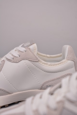 New Balance 327 view 8