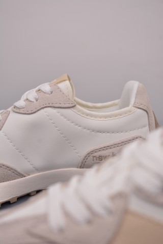 New Balance 327 view 8