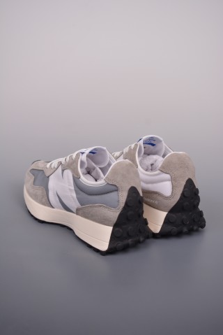New Balance 327 view 2