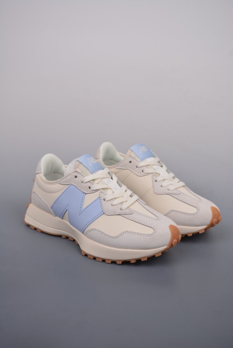 New Balance 327