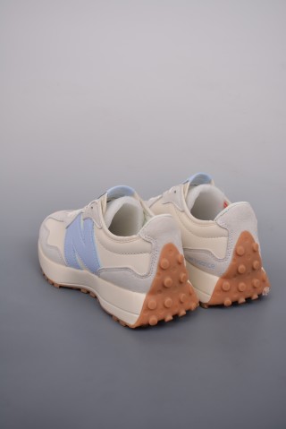 New Balance 327 view 2
