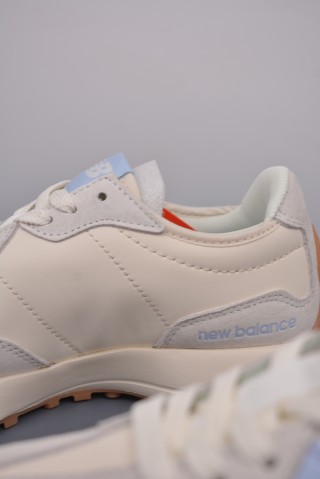 New Balance 327 view 8