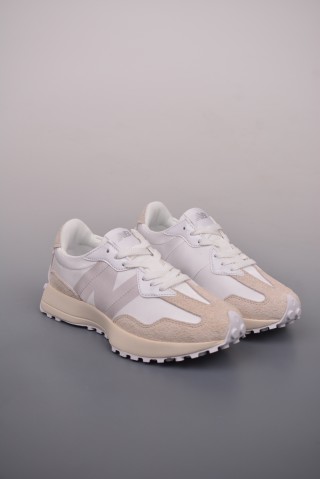 New Balance 327 view 1