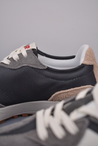 New Balance 327 view 8