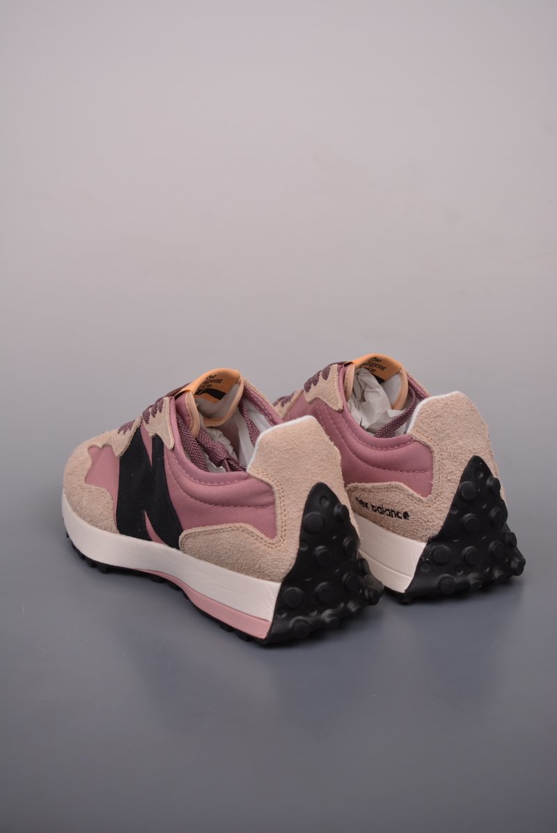 New Balance 327 view
