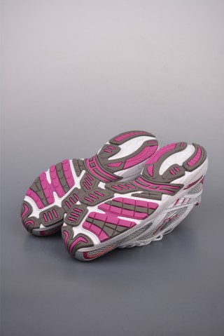 New Balance 400 view 3