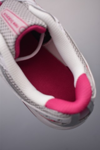 New Balance 400 view 9