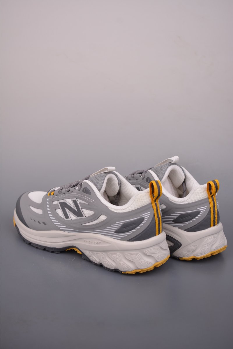 New Balance 410 view
