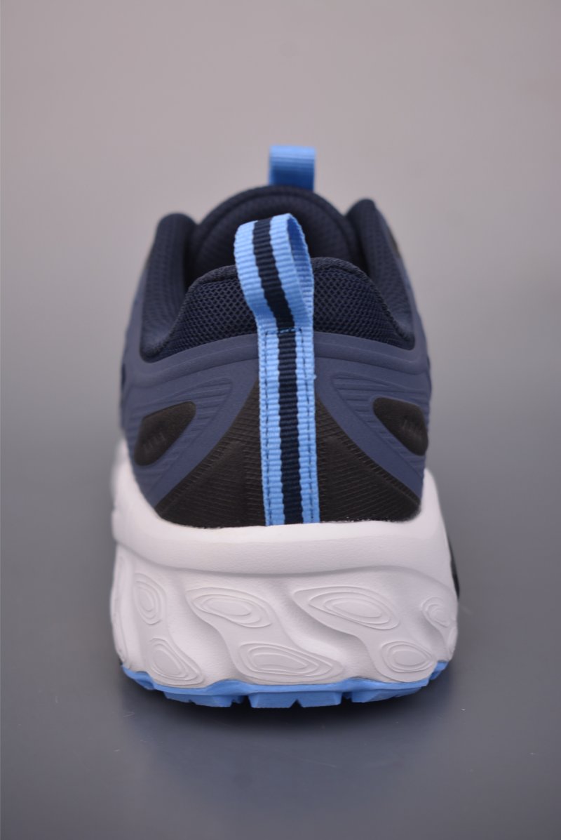New Balance 410 view