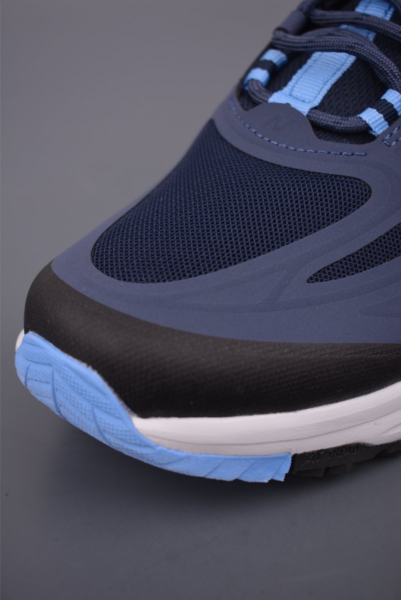 New Balance 410 view