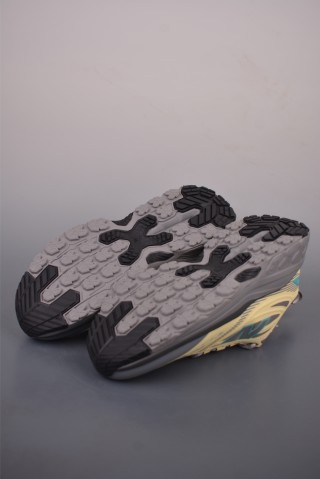 New Balance 410 view 3