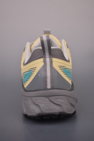 New Balance 410 view 4