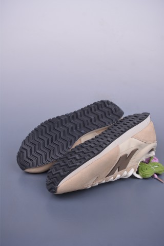 New Balance 471 view 3