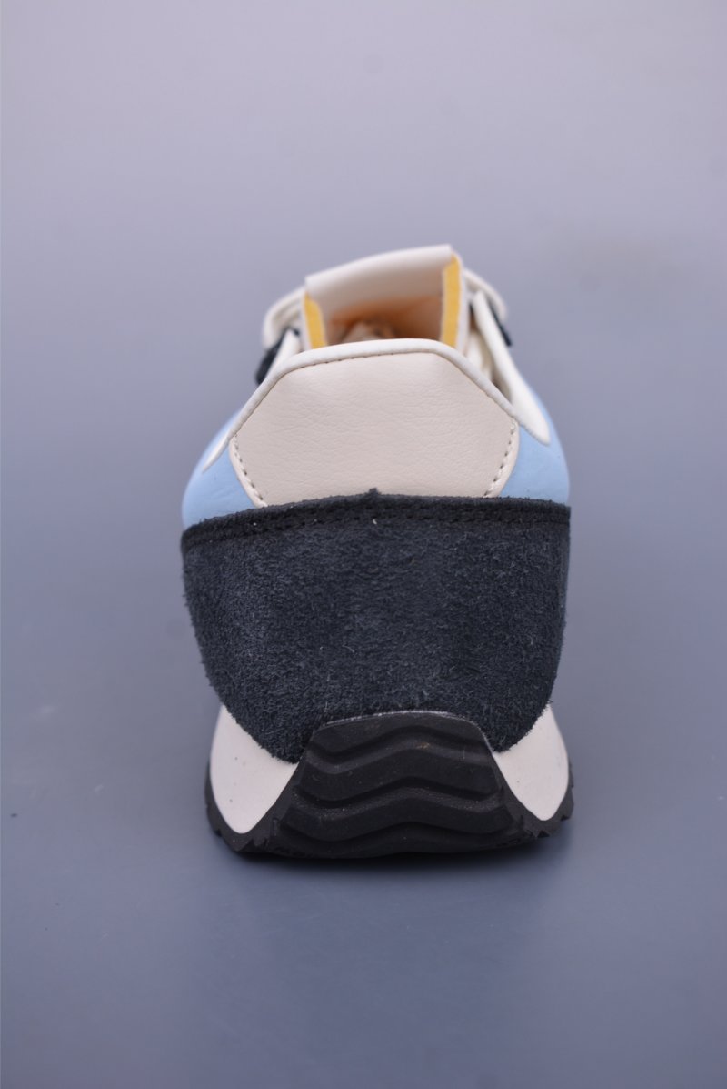 New Balance 471 view