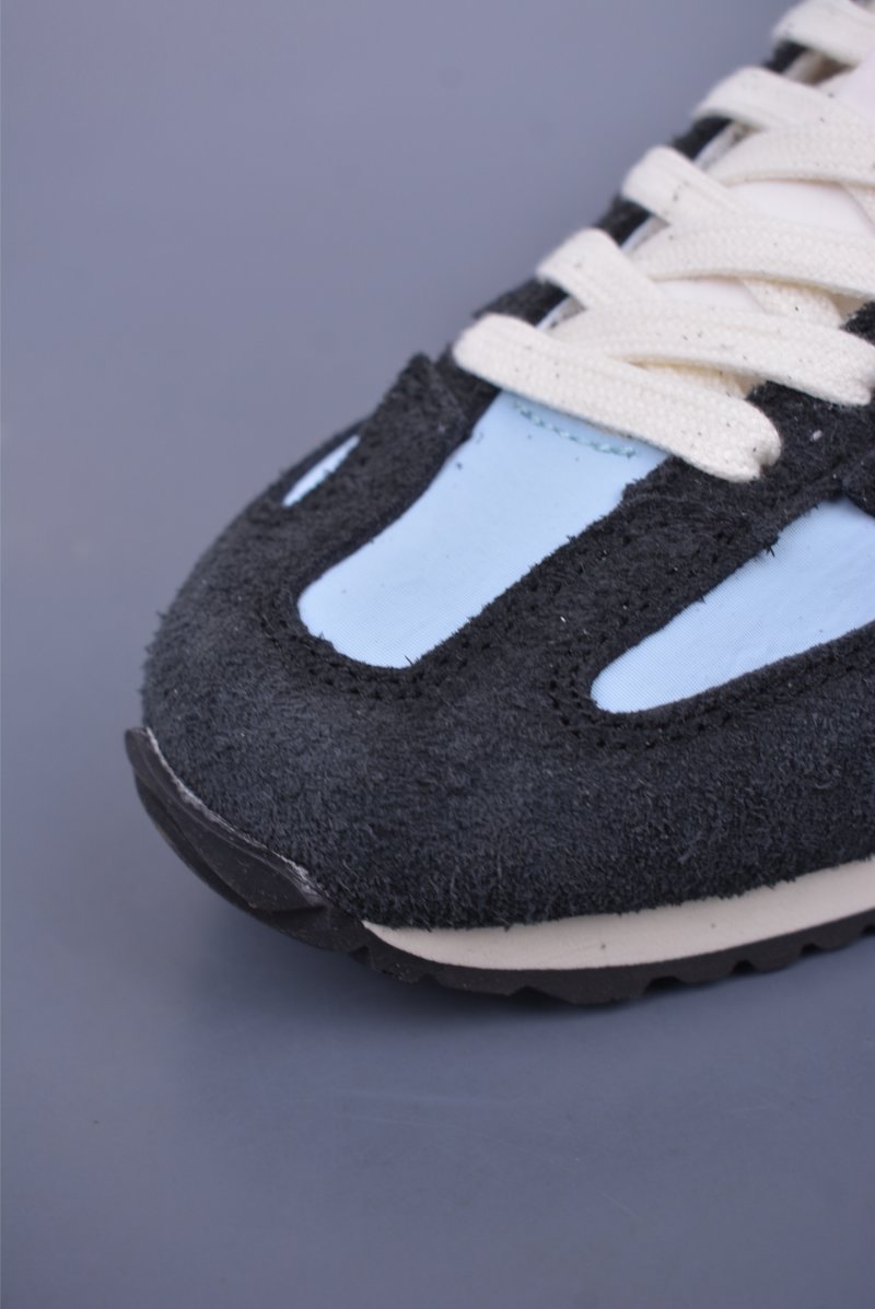 New Balance 471 view